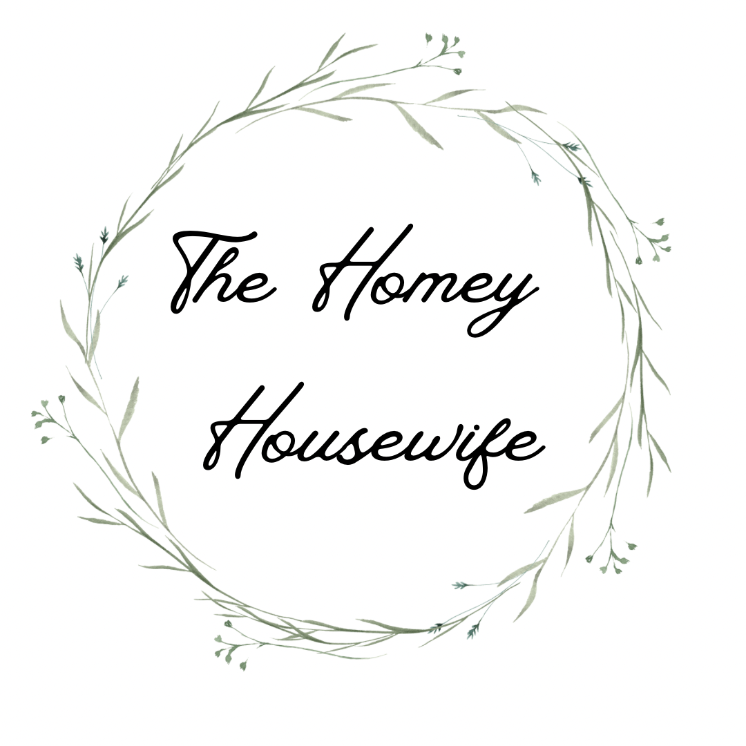 The Homey Housewife